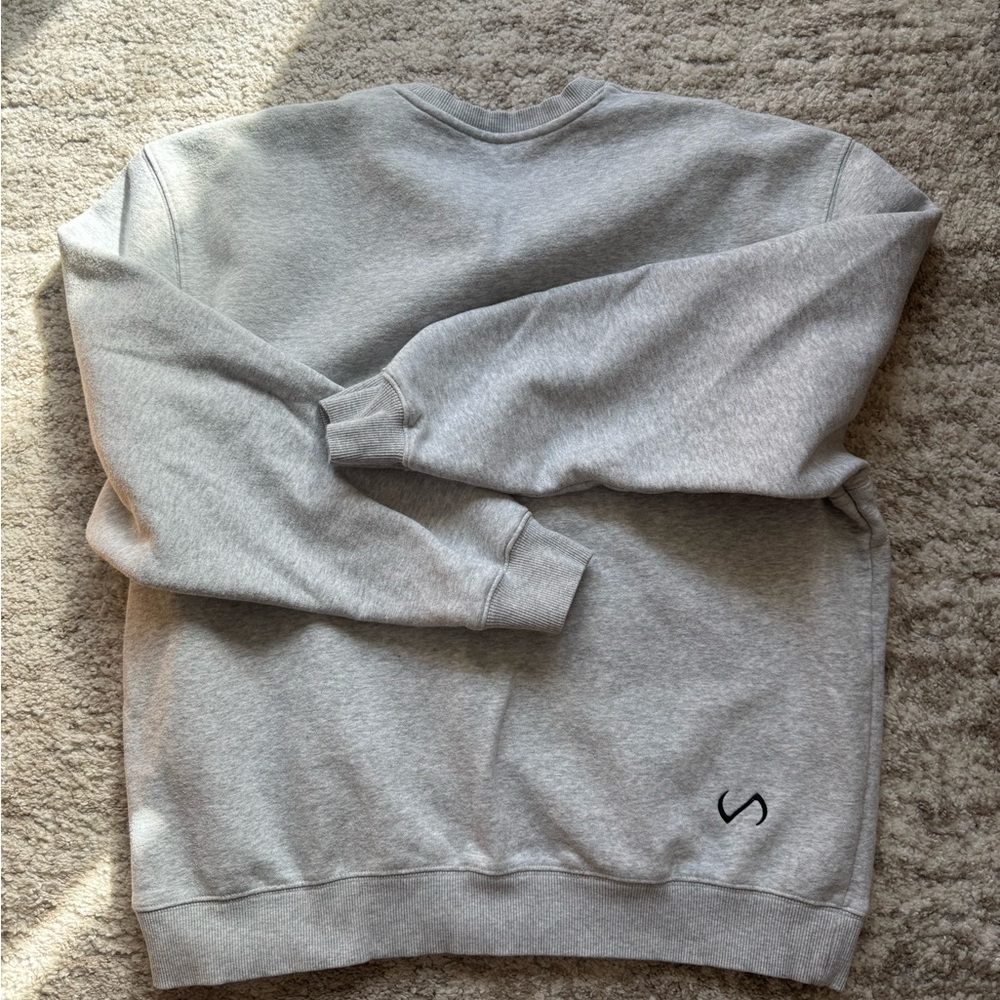 Men’s TLF Apparel Grey Crewneck - Picture 2 of 4